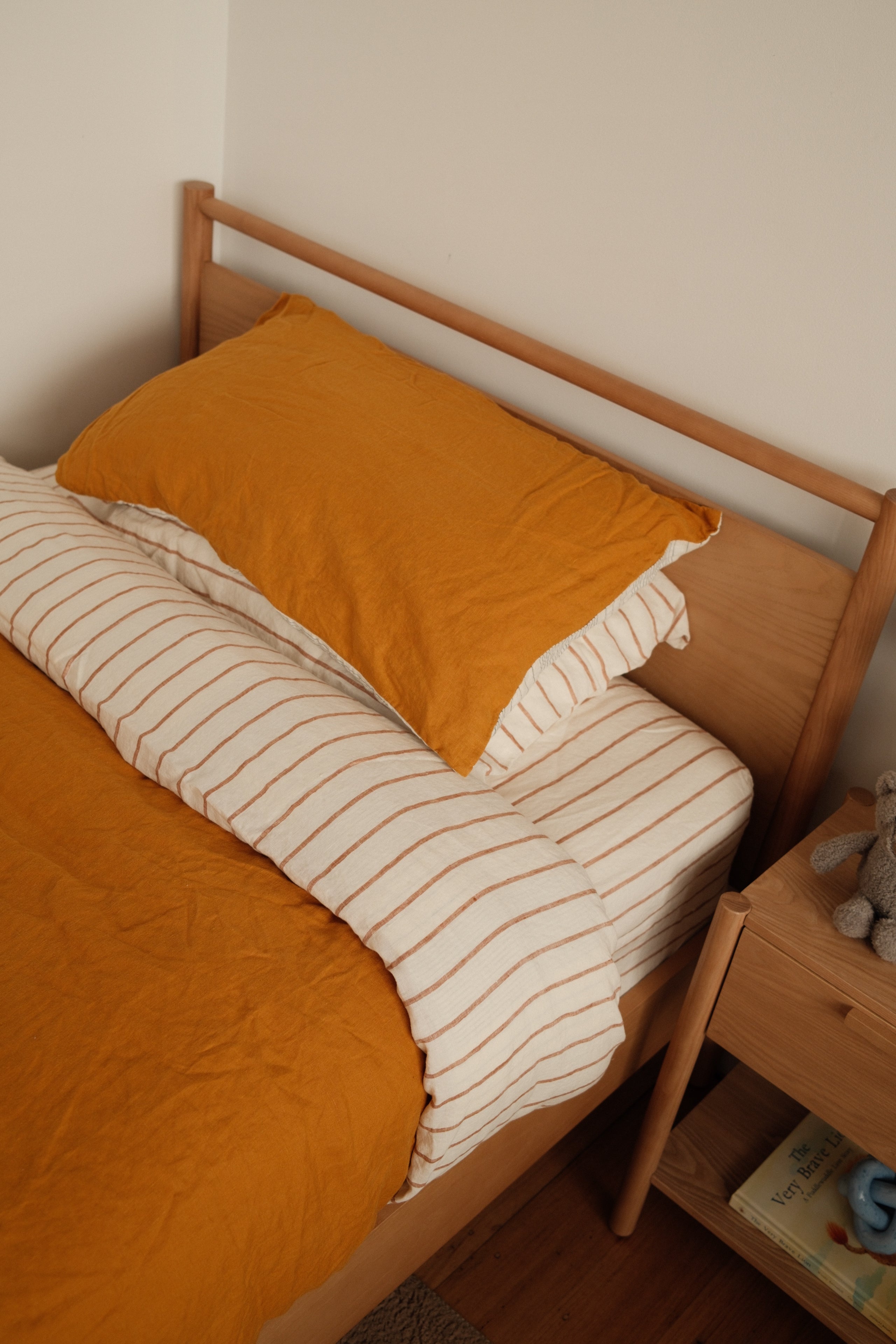 Chestnut Stripe Children's Sheet Set
