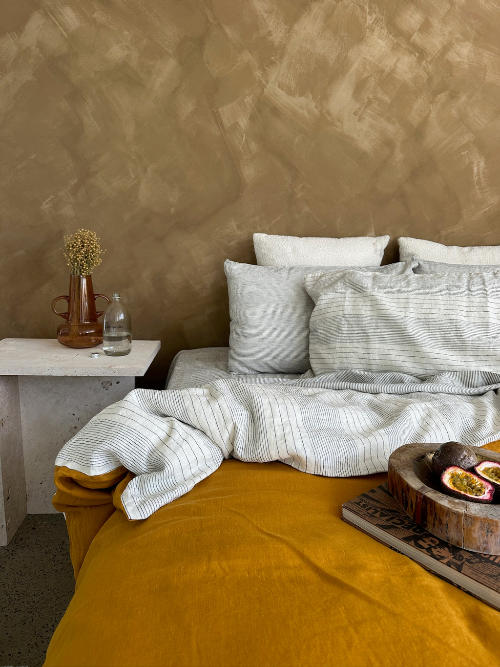 Linen Sheet Set in Pinstripe