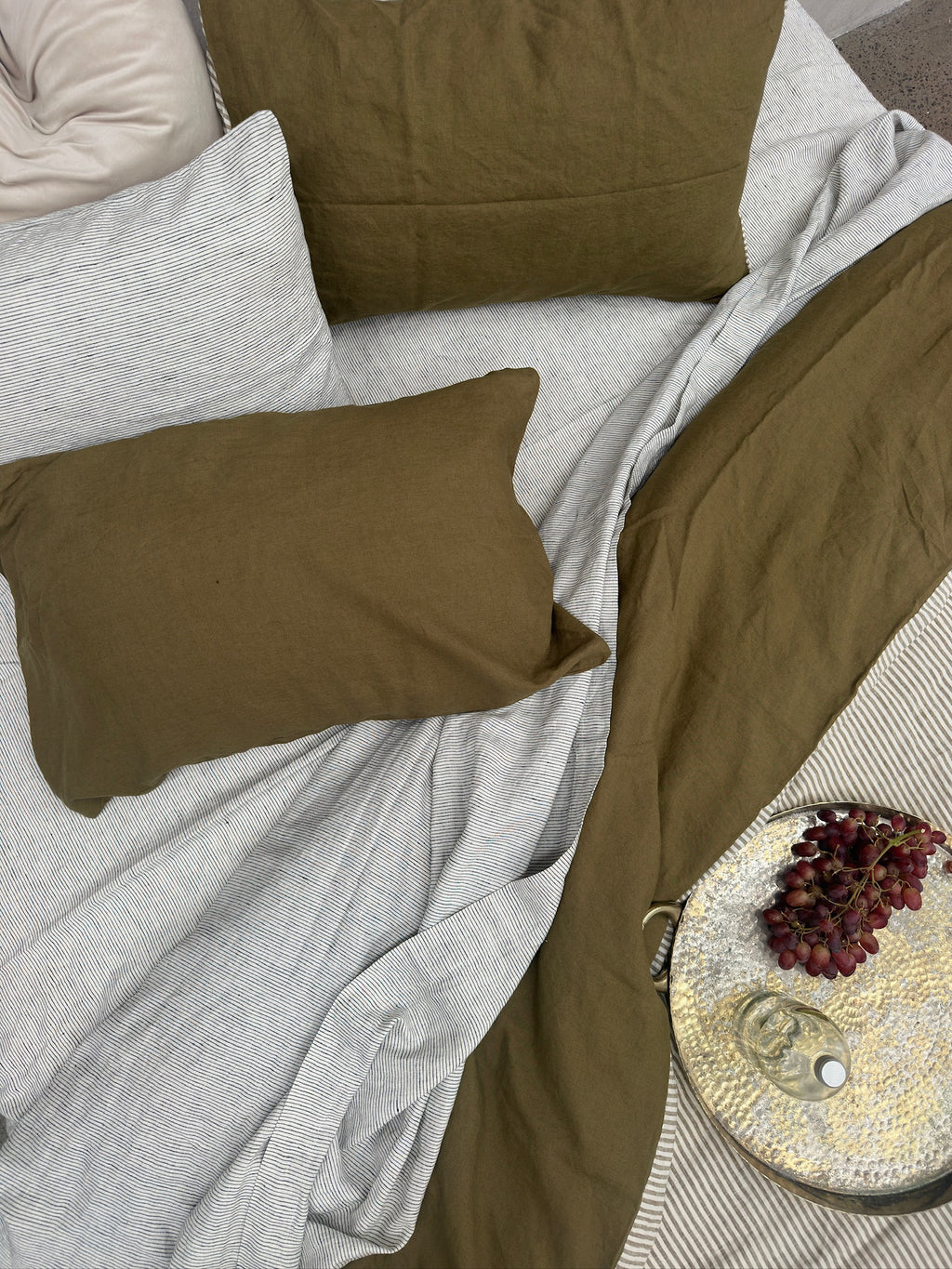 Linen Sheet Set in Pinstripe