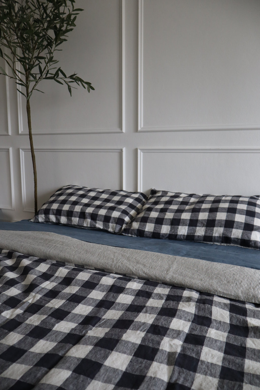 Linen Pillowcases in Cloudberry