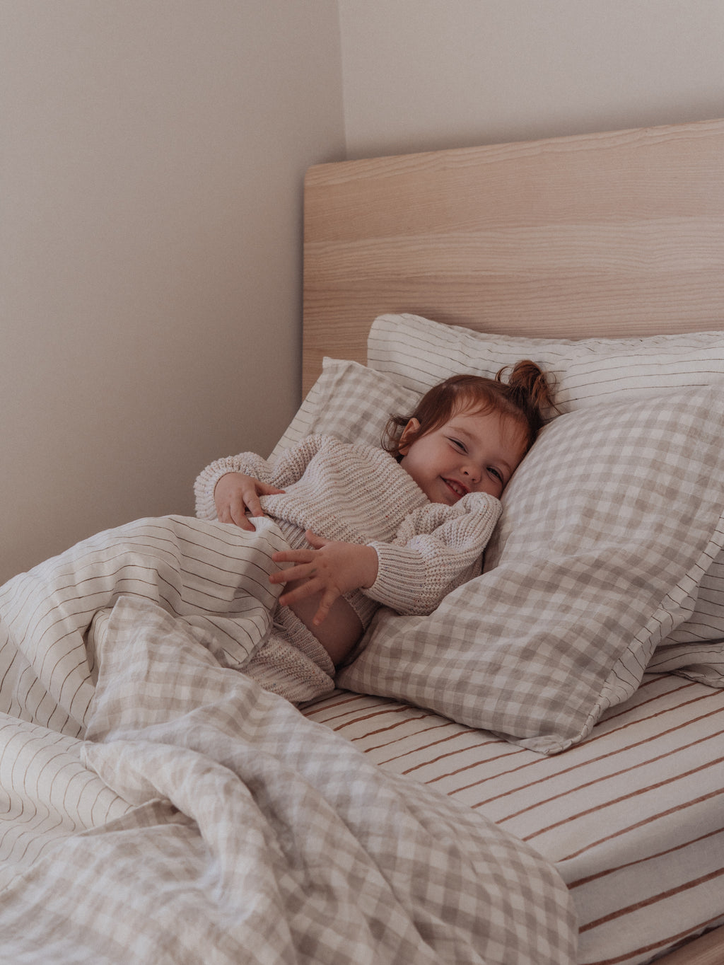 Linen Pillowcases in Chestnut Stripe