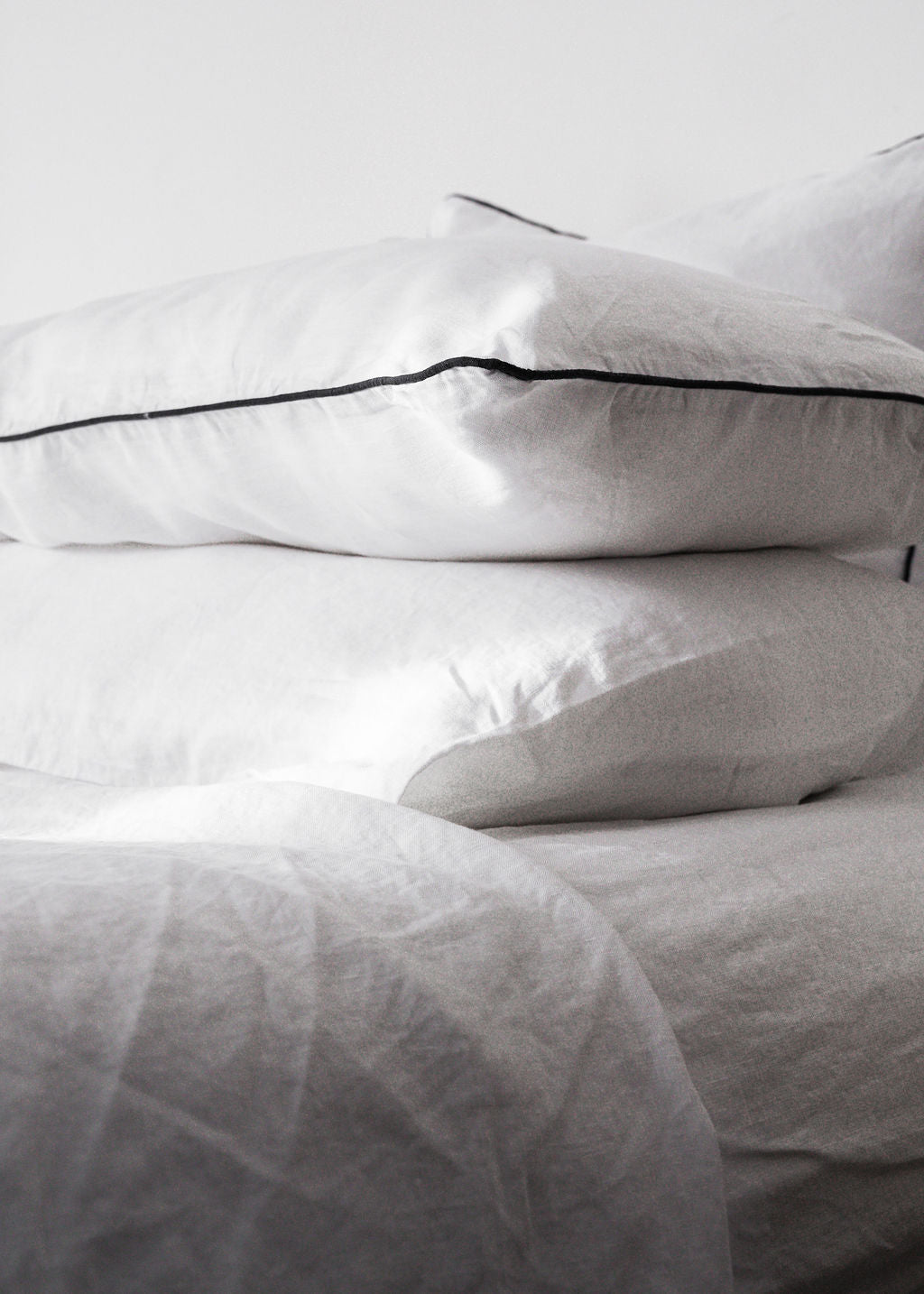 Linen Pillowcases in White