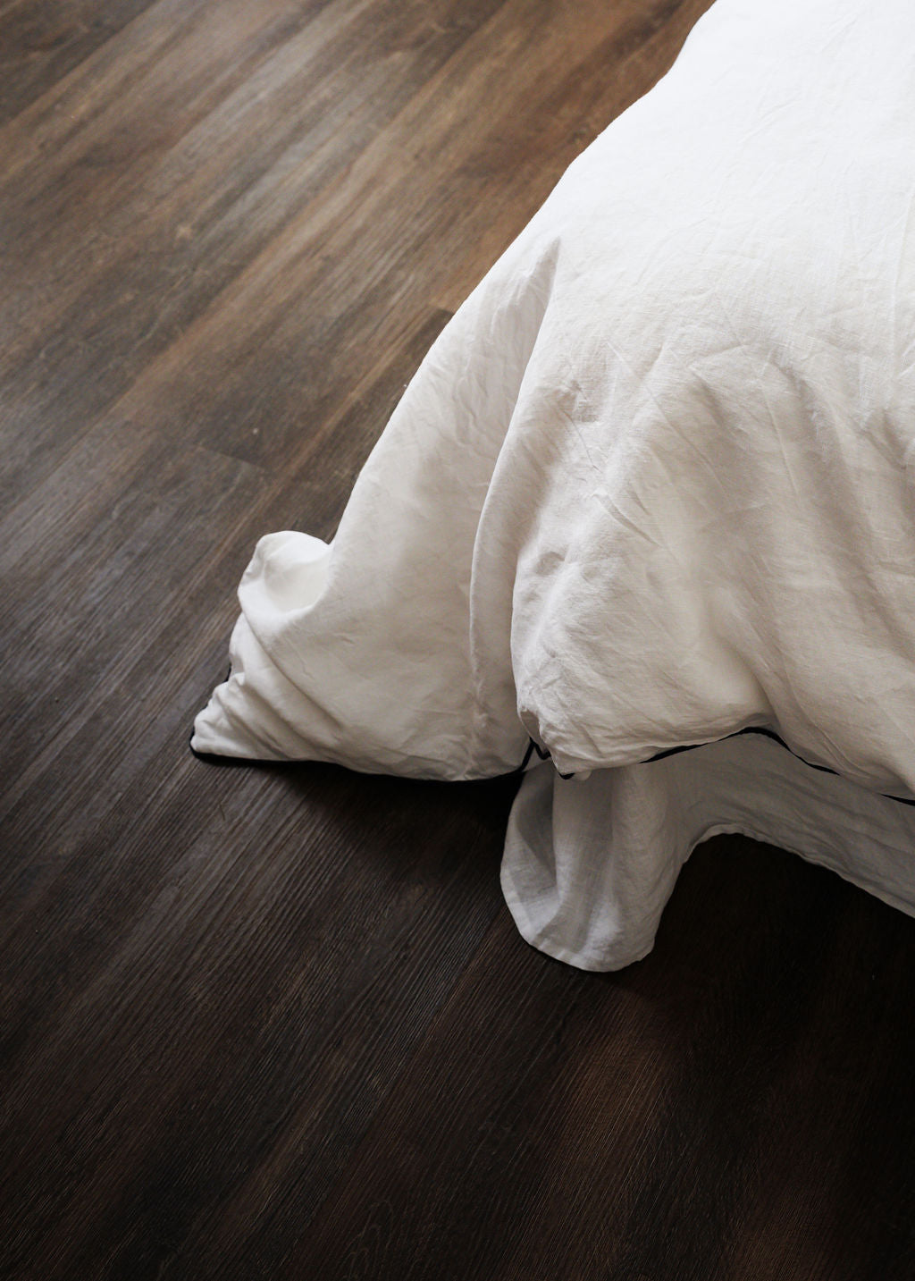 The Normandy Collection - Linen Piped Duvet Covers