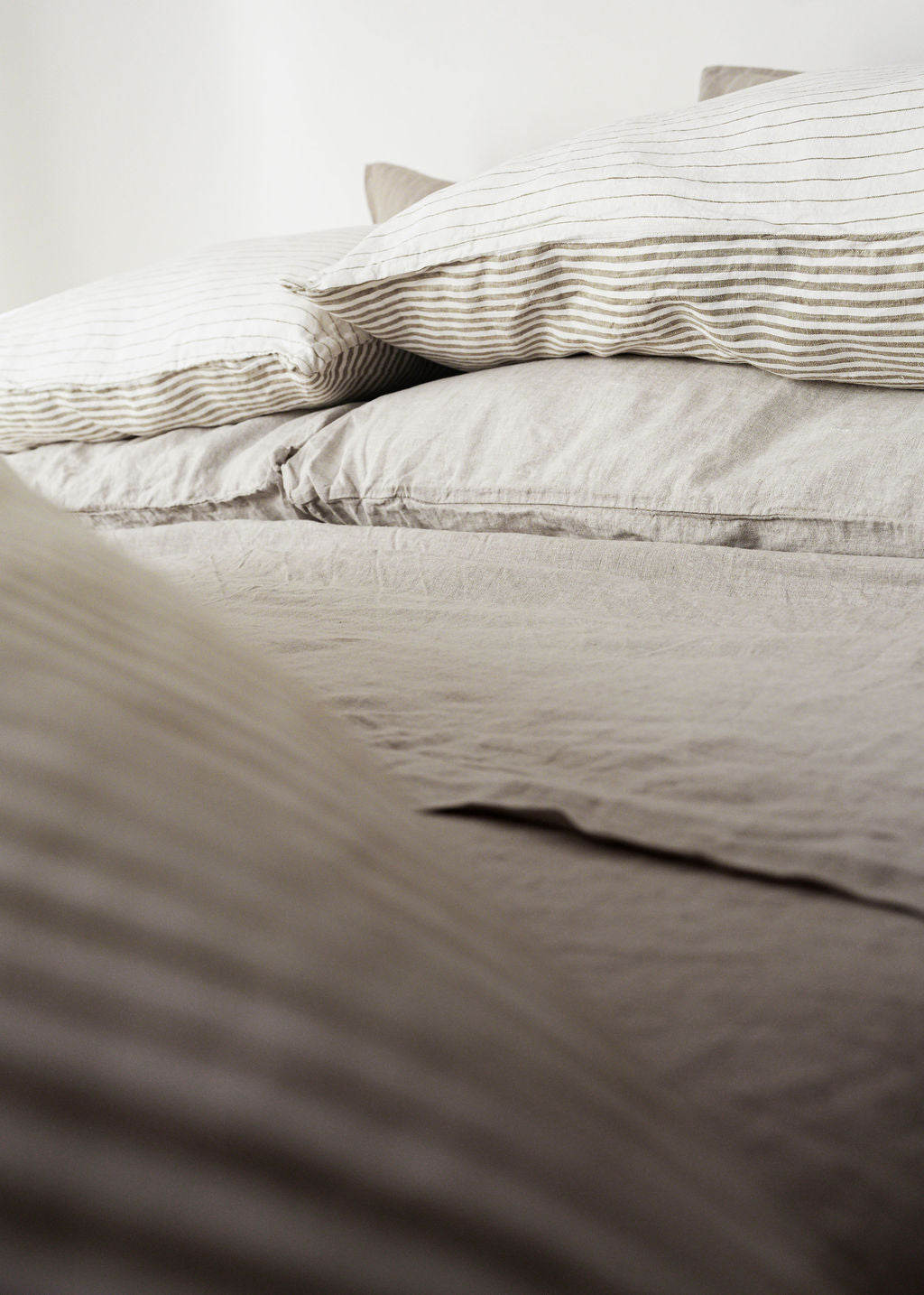 Linen Pillowcases in Oatmeal