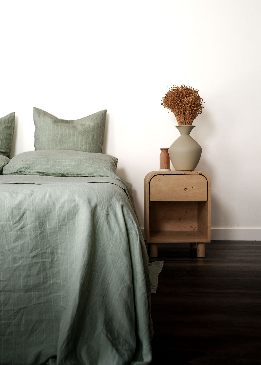 Linen Flat Sheet in Esme