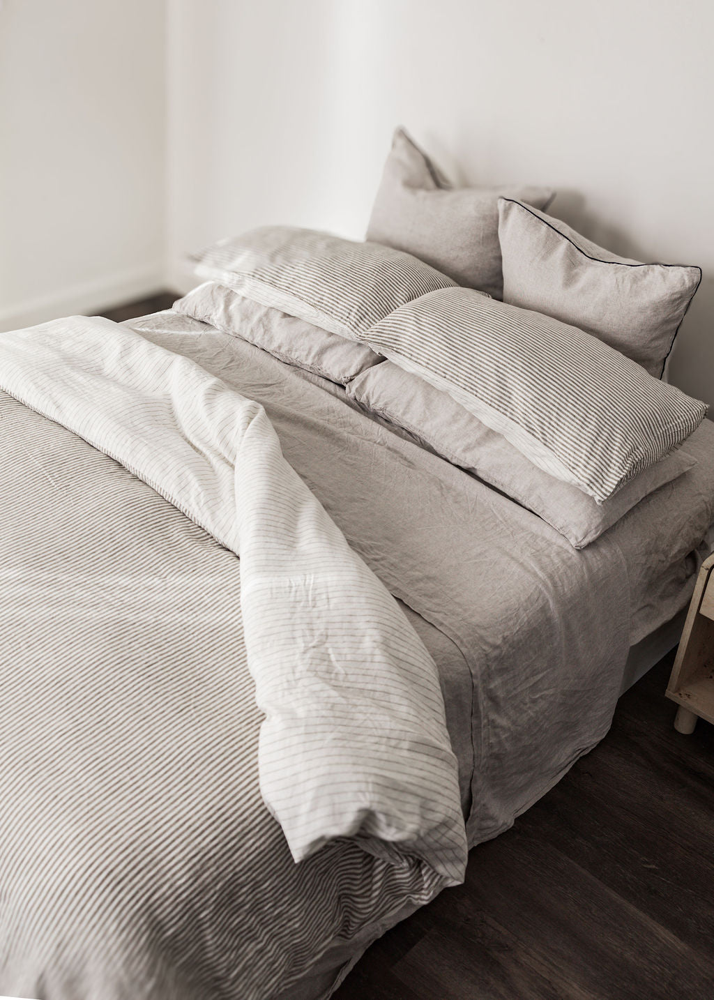 Linen Flat Sheet in Oatmeal