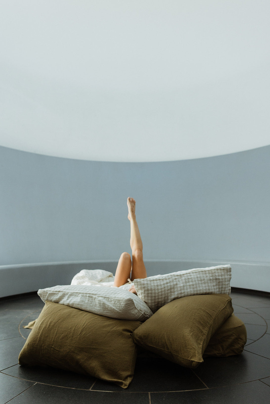 Linen Sheet Set in Olive