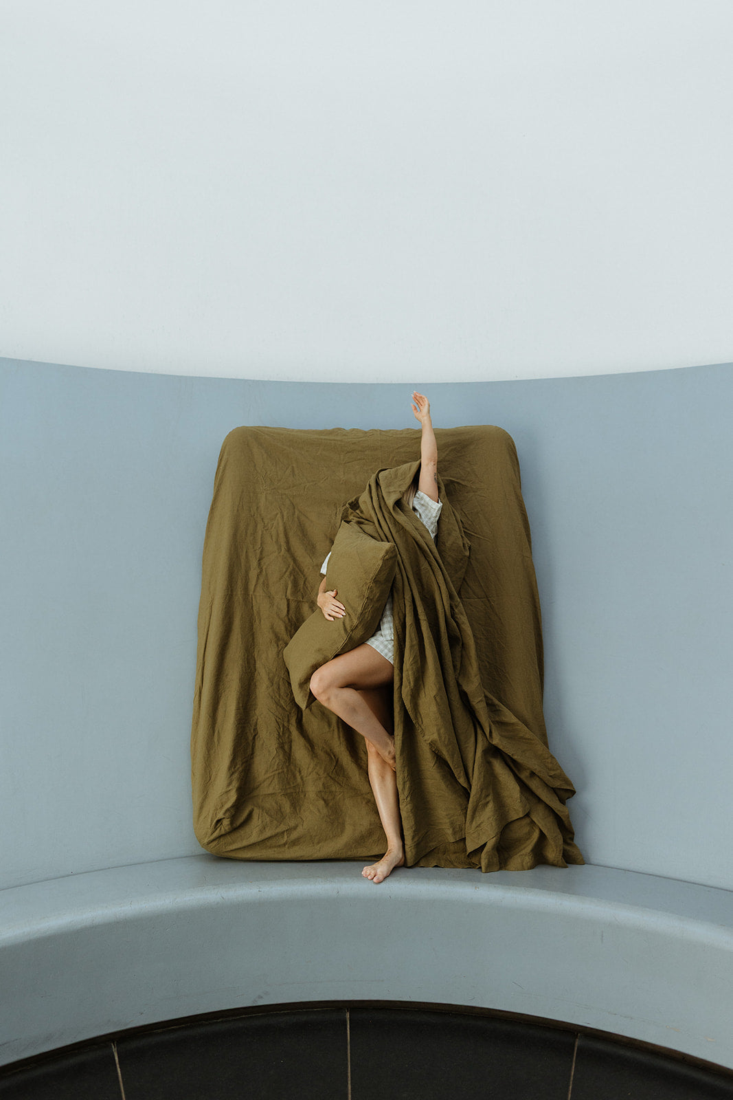 Linen Sheet Set in Olive