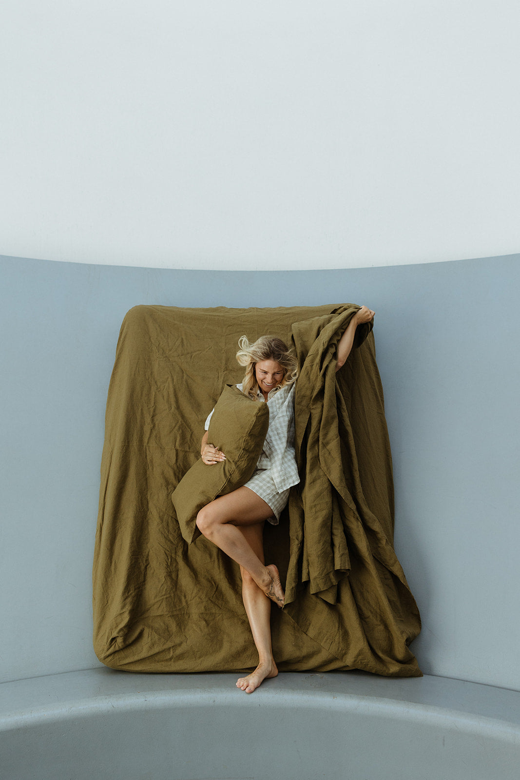 Linen Sheet Set in Olive