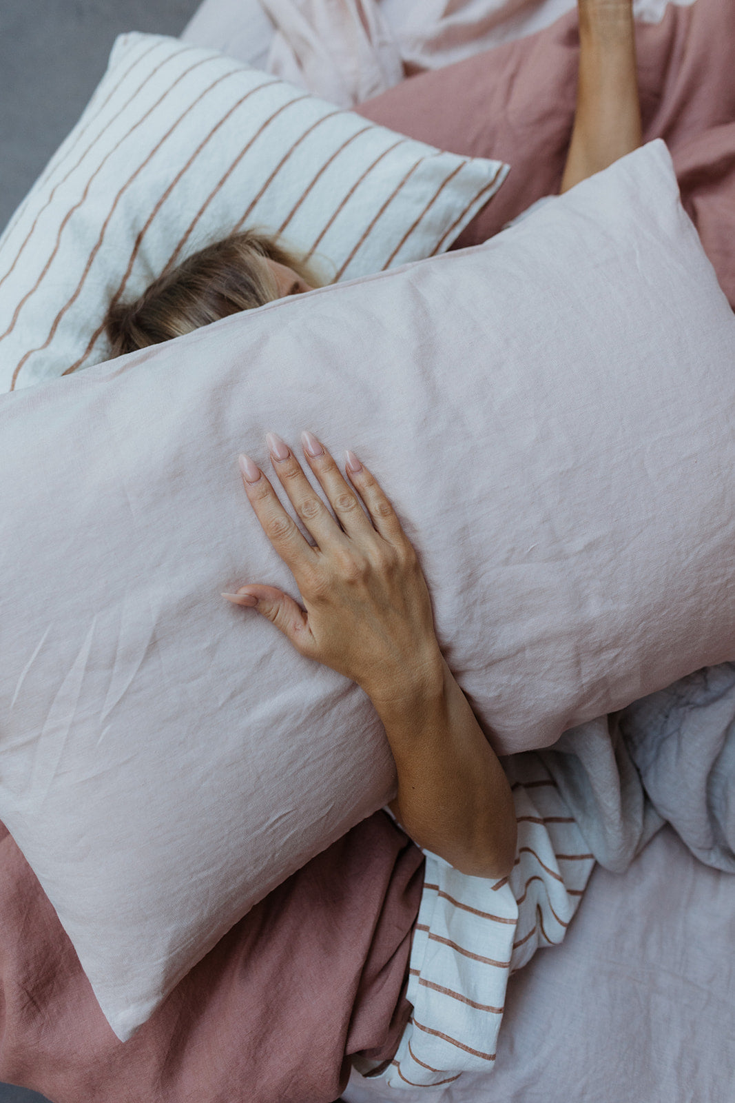 Linen Flat Sheet in Fairy Floss Pink