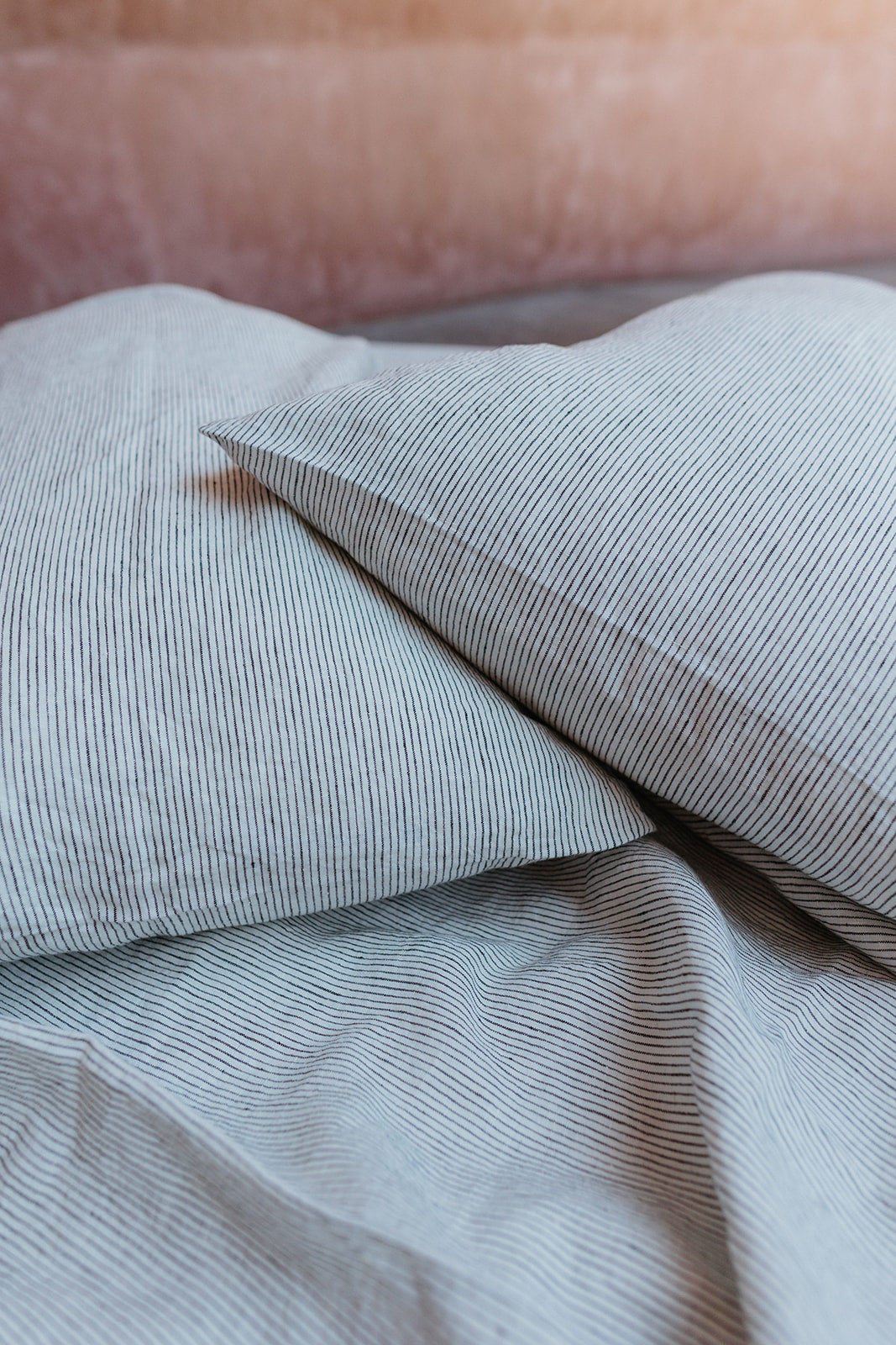 Linen Flat Sheet in Pinstripe