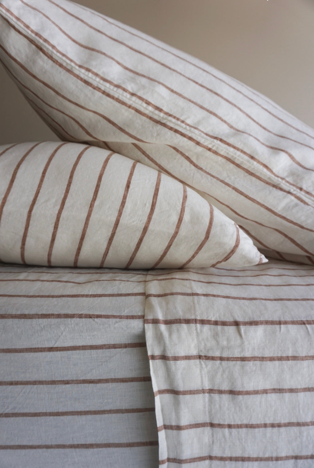 Linen Pillowcases in Chestnut Stripe